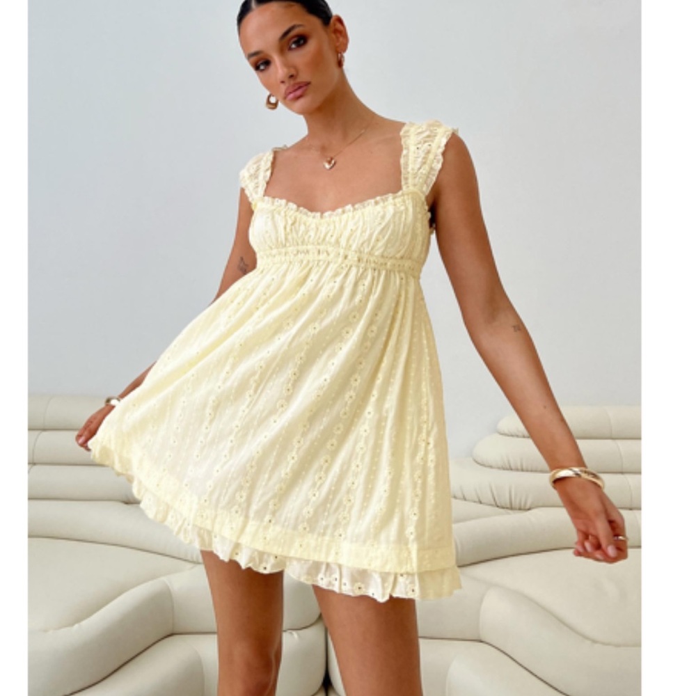 Princess Polly yellow dress